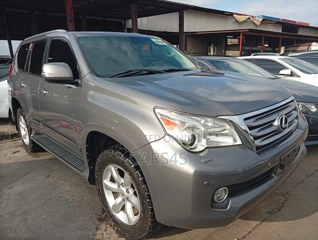 Lexus GX 2011 Gray