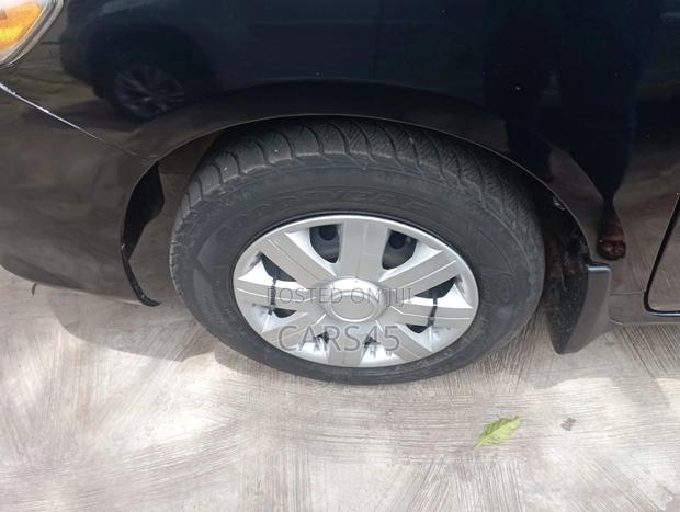 Toyota Corolla 2009 Black