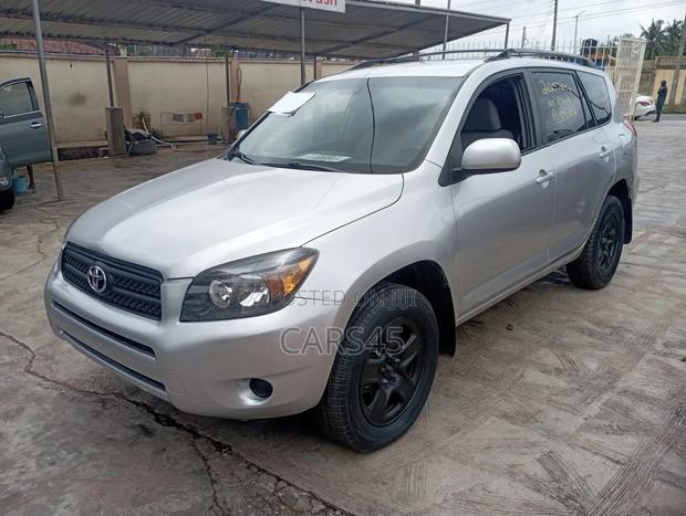 Toyota RAV4 2007 Silver