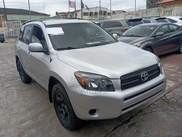 Toyota RAV4 2007 Silver