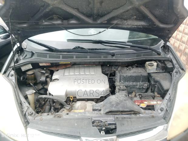 Toyota Sienna 2009 Gray