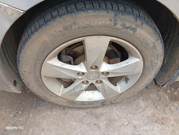 Hyundai Elantra 2013 Silver