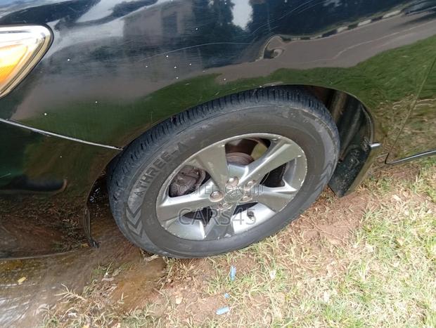 Toyota Corolla 2010 Black