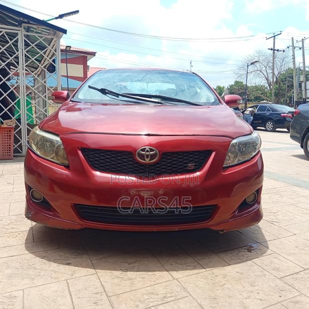 Toyota Corolla 2010 Red