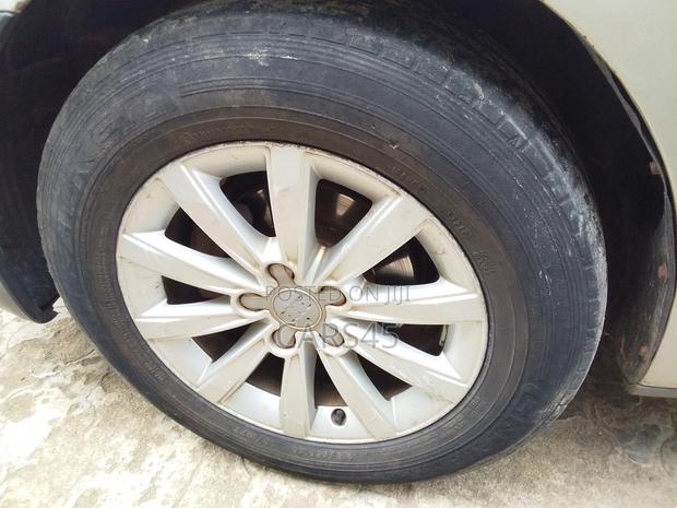 Toyota Camry 2004 Silver
