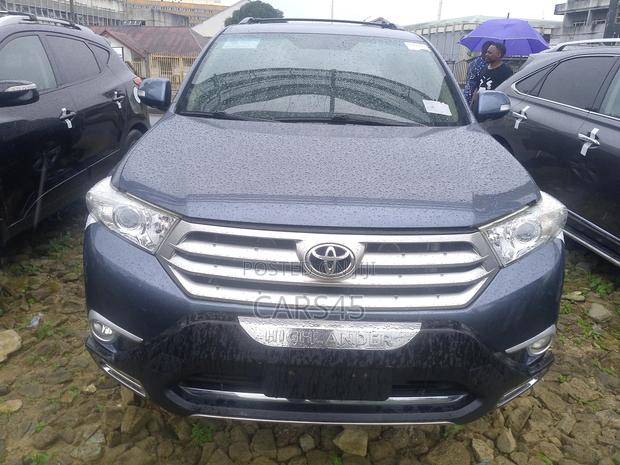 Toyota Highlander 2012 Blue