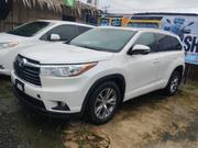Toyota Highlander XLE 4dr SUV AWD (3.5L 6cyl 6A) 2015 White for sale