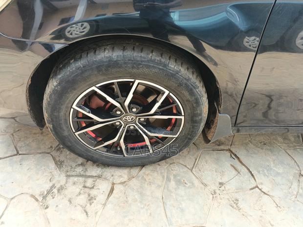 Toyota Camry 2011 Black