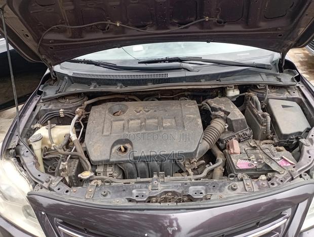 Toyota Corolla 2013 Burgandy