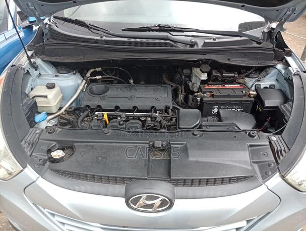 Hyundai Tucson 2013 Blue