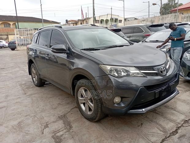 Toyota RAV4 2015 Black