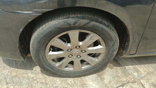 Toyota Camry 2009 Gray
