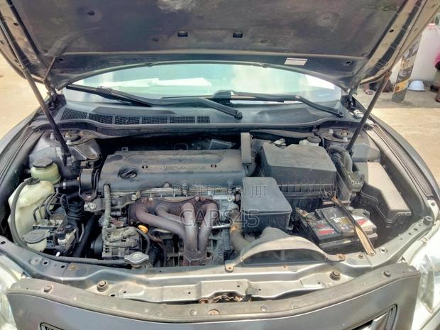 Toyota Camry 2008 Gray