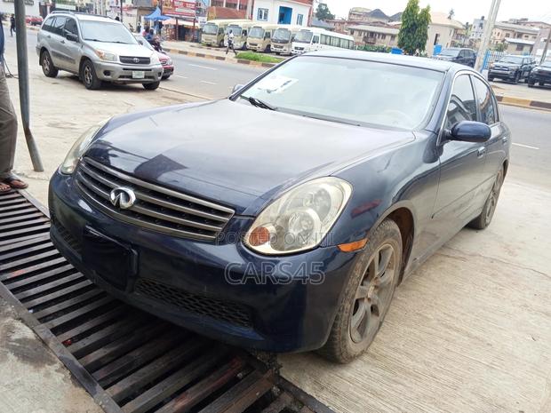 Infiniti G35 2005 Blue
