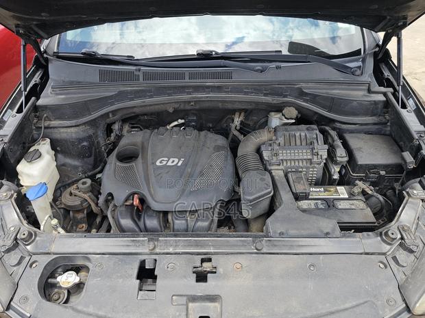 Hyundai Santa Fe 2013 Black