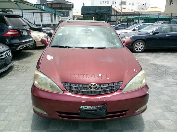 Toyota Camry 2003 Red