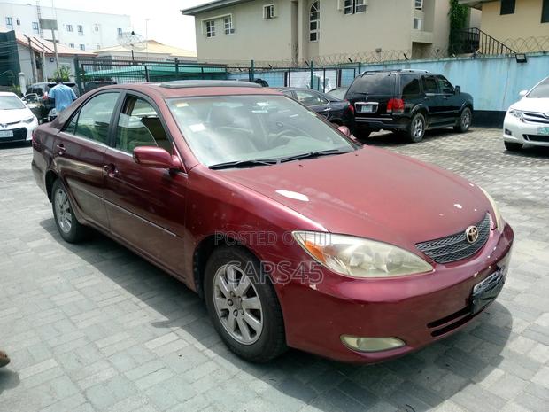 Toyota Camry 2003 Red