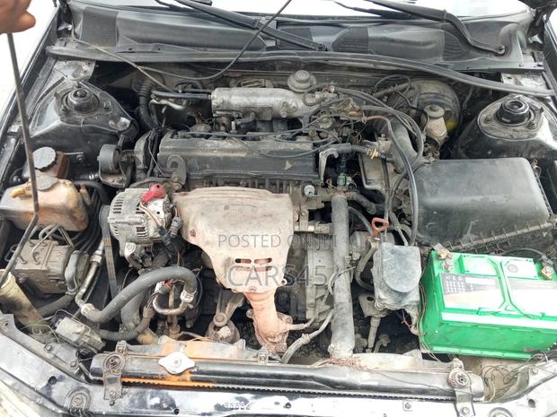 Toyota Camry LE 4dr Sedan (2.2L 4cyl 4A) 2001 Black