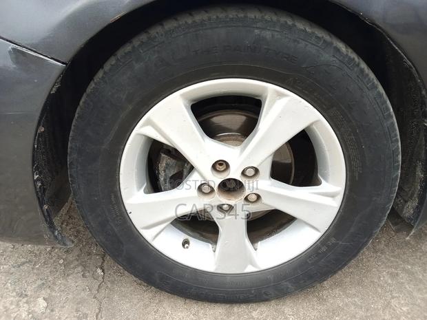 Toyota Corolla 2010 Gray
