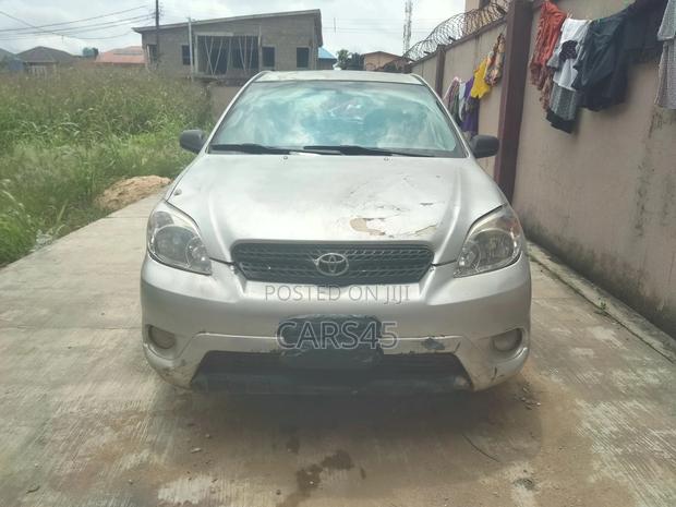 Toyota Matrix 2005 Silver