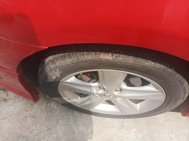 Toyota Camry 2011 Red