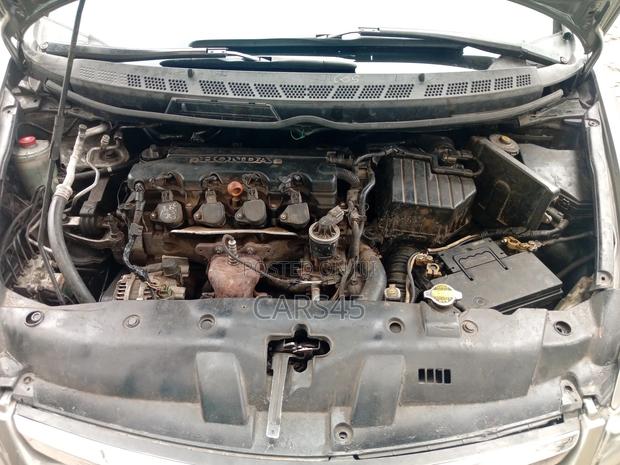 Honda Civic 2007 Gray