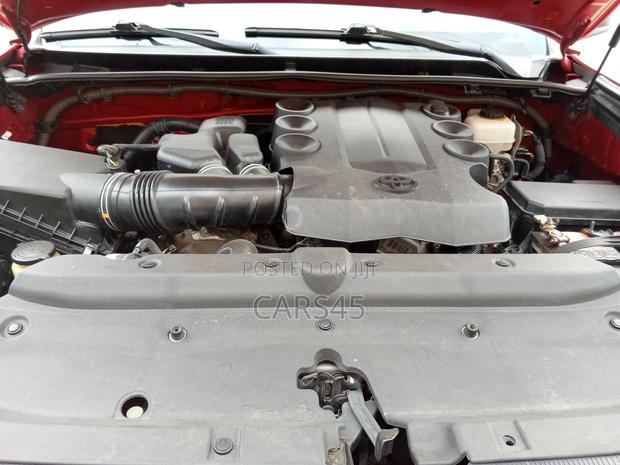 Toyota 4-Runner 2014 Red