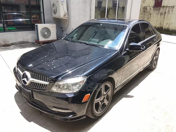 Mercedes-Benz C300 Luxury 4Matic Sedan AWD (3.0L 6cyl 7A) 2010 Black