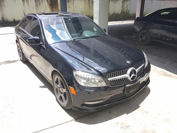 Mercedes-Benz C300 Luxury 4Matic Sedan AWD (3.0L 6cyl 7A) 2010 Black