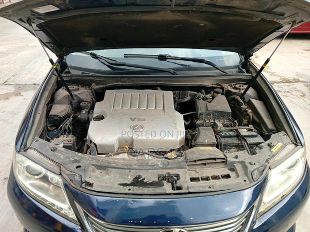 Lexus ES 2014 Blue