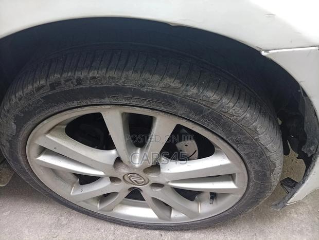 Lexus IS 2007 White