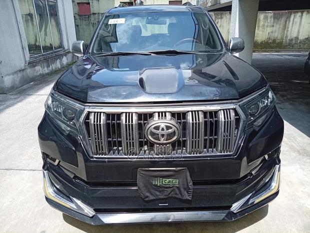 Toyota Land Cruiser 2007 Black