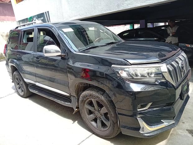 Toyota Land Cruiser 2007 Black