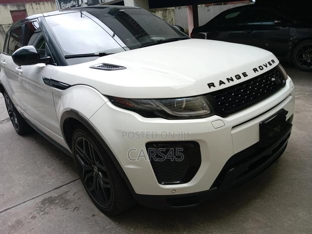 Land Rover Range Rover Evoque HSE 4x4 5-Door 2017 White