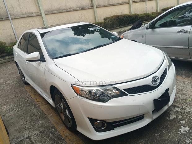 Toyota Camry 2012 White