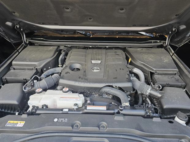 Lexus GX 2025 Gray