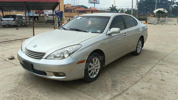 Lexus ES 300 2002 Silver