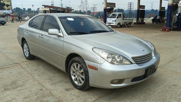 Lexus ES 300 2002 Silver