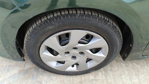 Toyota Corolla 2015 Green