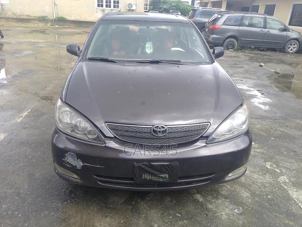 Toyota Camry 2005 Brown