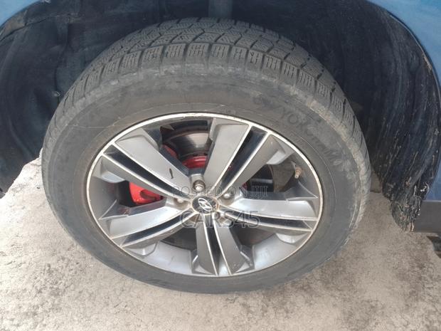 Toyota Highlander 2010 Blue