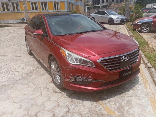 Hyundai Sonata 2015 Red