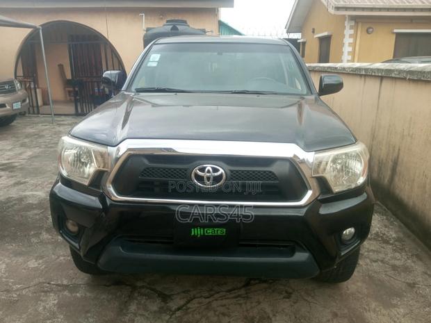 Toyota Tacoma Access Cab V6 Automatic 2012 Black