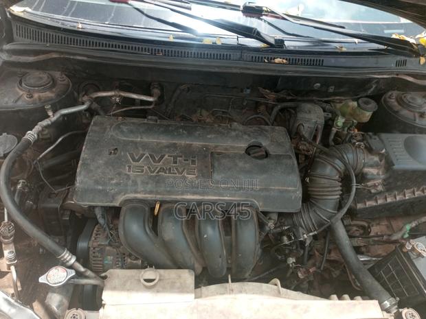 Toyota Corolla 2003 Black