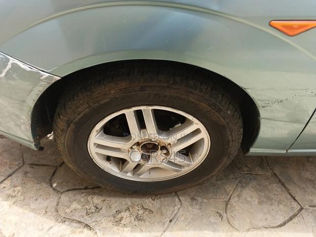 Ford Focus 2004 Green
