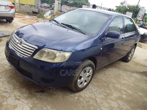 Toyota Corolla 2004 Blue