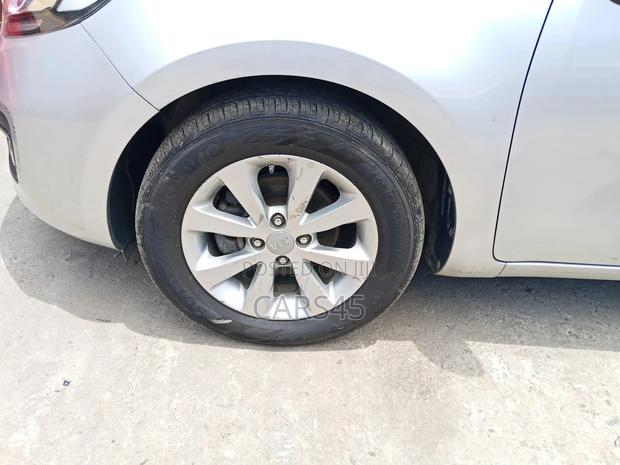 Kia Rio 2012 Silver