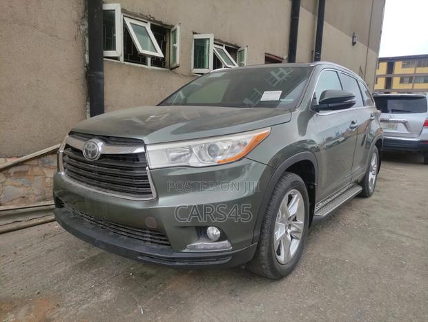 Toyota Highlander 2014 Green