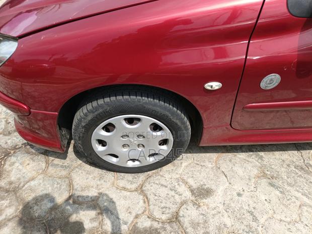 Peugeot 206 2006 Red
