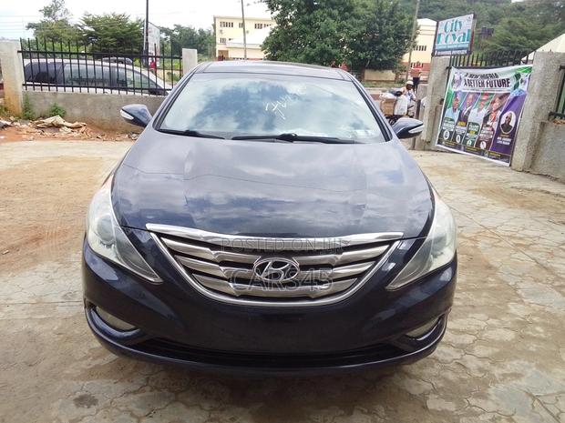 Hyundai Sonata 2013 Blue